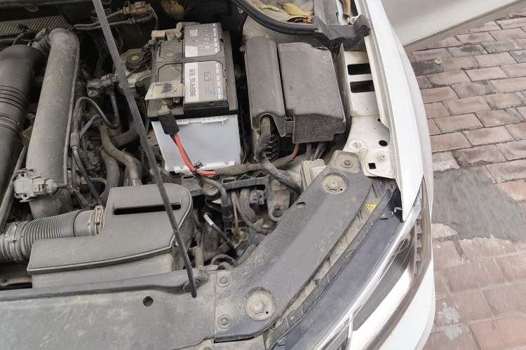 Used Volkswagen Sagitar 2018 280TSI DSG Ignite Edition Engine Bay Left