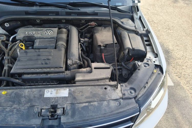 Used Volkswagen Sagitar 2018 280TSI DSG Ignite Edition Engine Bay Left