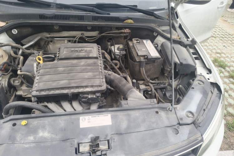 Used Volkswagen Sagitar 2018 1.6L Automatic Comfort Model Engine Bay Left