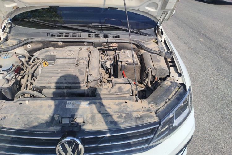 Used Volkswagen Sagitar 2018 280TSI DSG Ignite Edition Engine Bay Left