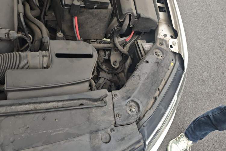 Used Volkswagen Sagitar 2018 280TSI DSG Ignite Edition Engine Bay Left