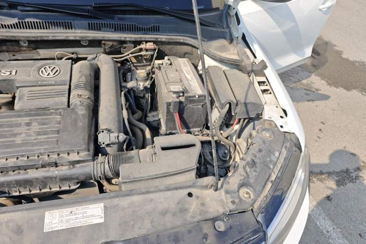 Used Volkswagen Sagitar 2018 180TSI DSG Prestige Edition Engine Bay Left