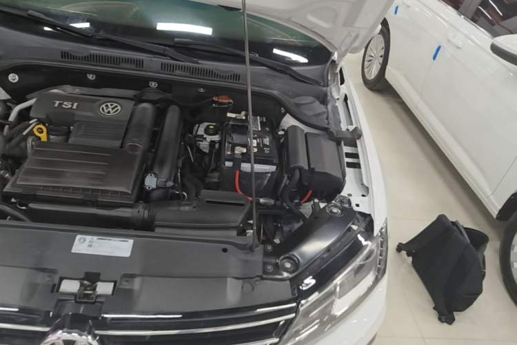 Used Volkswagen Sagitar 2018 280TSI DSG Ignite Edition Engine Bay Left