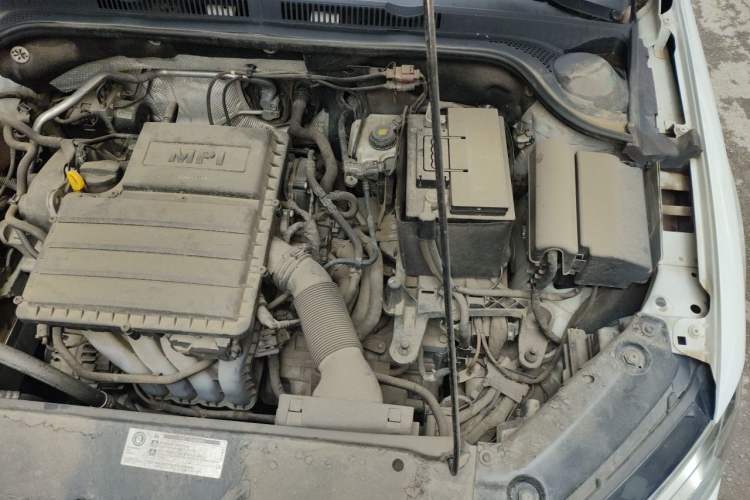 Used Volkswagen Sagitar 2018 1.6L Automatic Comfort Model Engine Bay Left