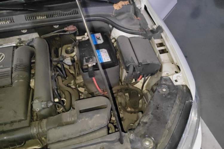 Used Volkswagen Sagitar 2018 180TSI DSG Prestige Edition Engine Bay Left
