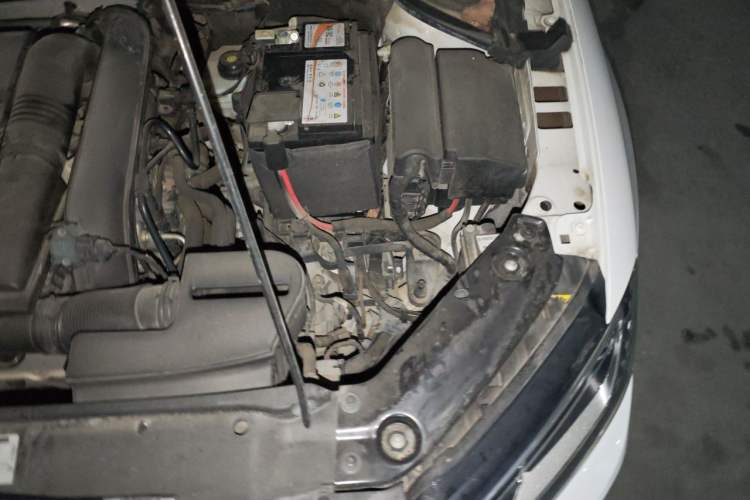 Used Volkswagen Sagitar 2018 280TSI DSG Ignite Edition Engine Bay Left