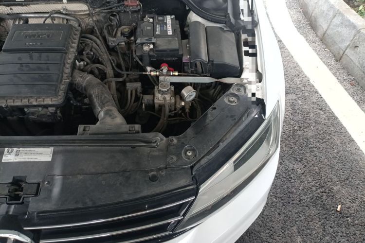 Used Volkswagen Sagitar 2018 1.6L Automatic Comfort Model Engine Bay Left