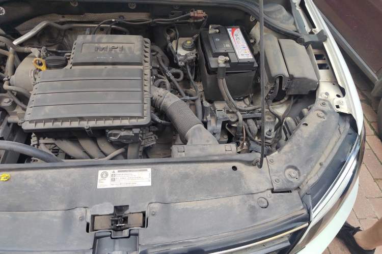 Used Volkswagen Sagitar 2018 1.6L Automatic Comfort Model Engine Bay Left
