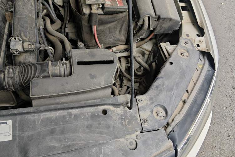 Used Volkswagen Sagitar 2018 280TSI DSG Ignite Edition Engine Bay Left