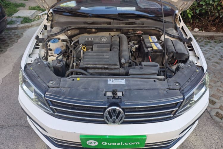 Used Volkswagen Sagitar 2018 280TSI DSG Ignite Edition Engine Bay
