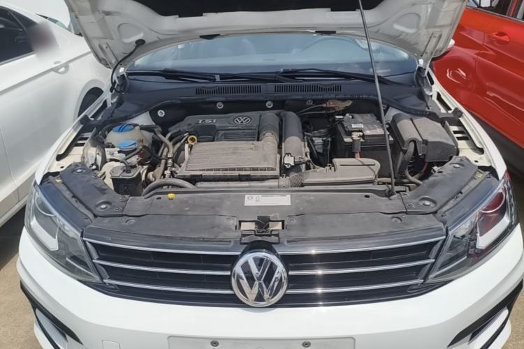 Used Volkswagen Sagitar 2018 280TSI DSG Ignite Edition Engine Bay