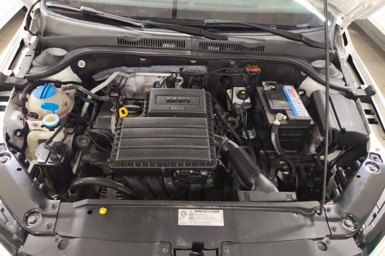 Used Volkswagen Sagitar 2018 1.6L Automatic Comfort Model Engine Bay