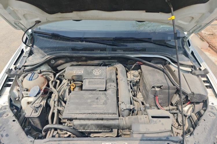 Used Volkswagen Sagitar 2018 280TSI DSG Comfort Model Engine Bay
