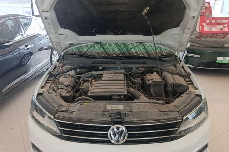 Used Volkswagen Sagitar 2018 1.6L Automatic Comfort Model Engine Bay