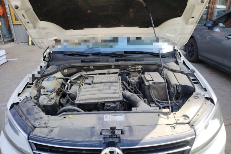 Used Volkswagen Sagitar 2018 1.6L Automatic Comfort Model Engine Bay