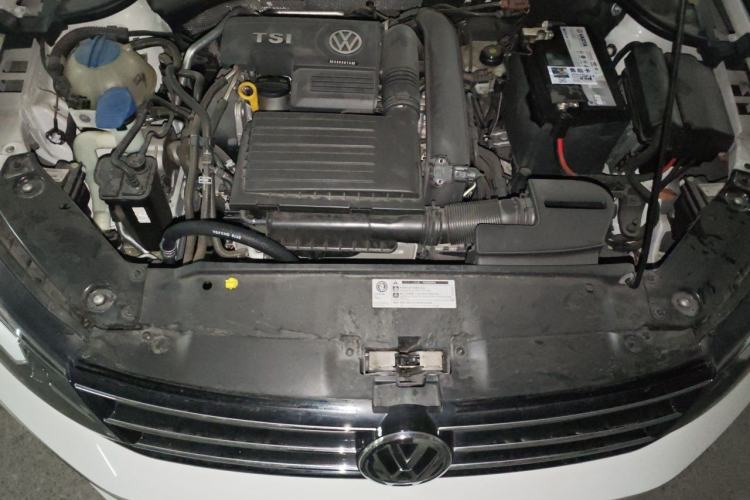 Used Volkswagen Sagitar 2018 280TSI DSG Ignite Edition Engine Bay