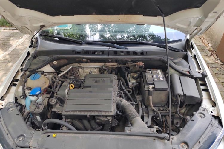 Used Volkswagen Sagitar 2018 1.6L Automatic Comfort Model Engine Bay