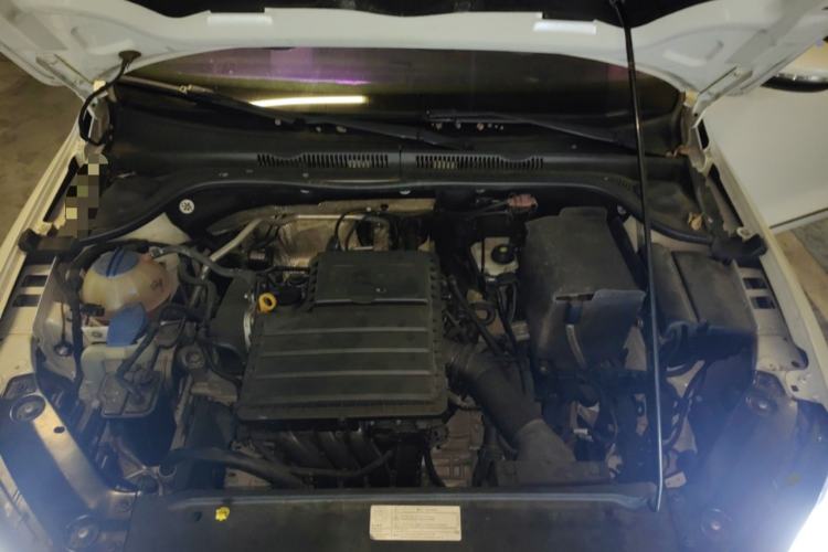 Used Volkswagen Sagitar 2018 1.6L Automatic Comfort Model Engine Bay