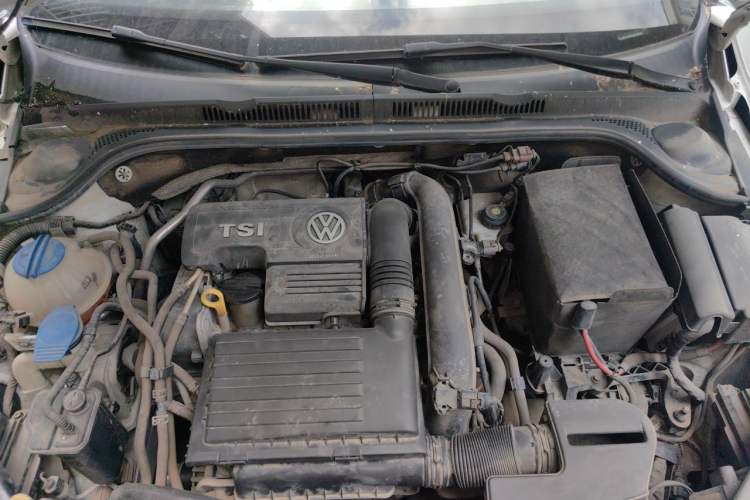 Used Volkswagen Sagitar 2018 280TSI DSG Comfort Model Engine Bay