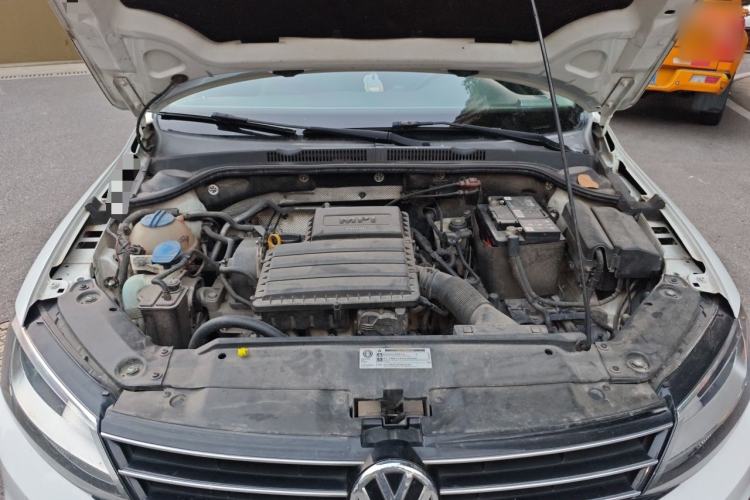Used Volkswagen Sagitar 2018 1.6L Automatic Comfort Model Engine Bay