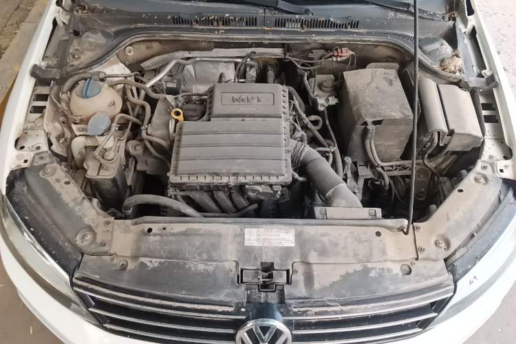 Used Volkswagen Sagitar 2018 1.6L Automatic Comfort Model Engine Bay