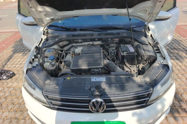 Used Volkswagen Sagitar 2018 1.6L Automatic Comfort Model Engine Bay