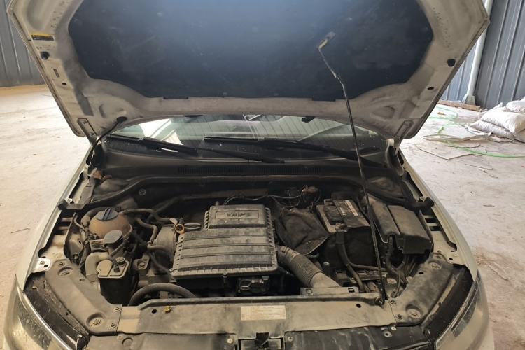 Used Volkswagen Sagitar 2018 1.6L Automatic Comfort Model Engine Bay