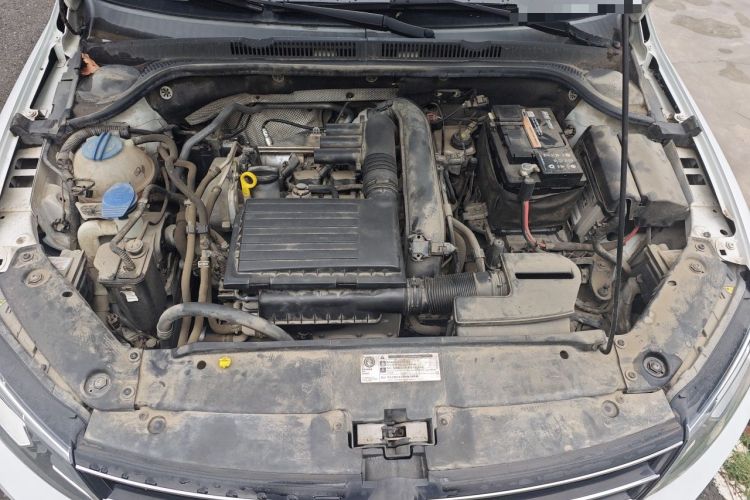 Used Volkswagen Sagitar 2018 280TSI DSG Ignite Edition Engine Bay