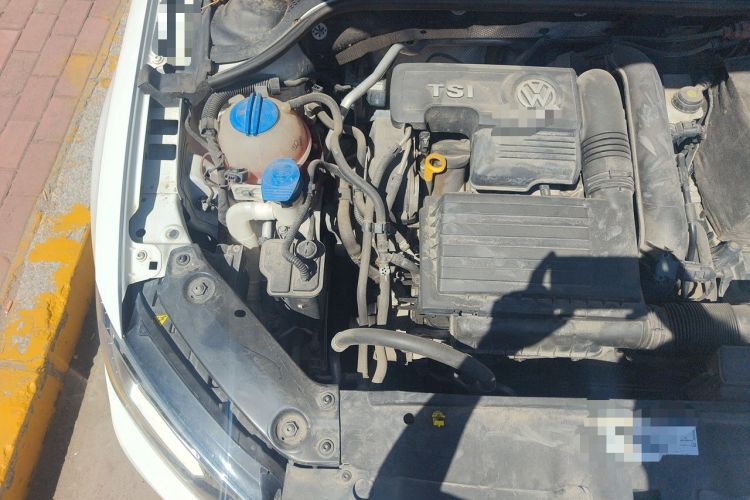 Used Volkswagen Sagitar 2018 280TSI DSG Ignite Edition Engine Bay Right