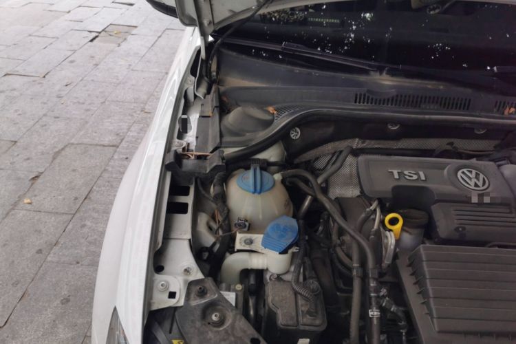 Used Volkswagen Sagitar 2018 280TSI DSG Ignite Edition Engine Bay Right
