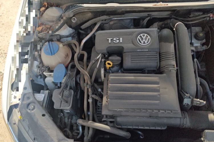 Used Volkswagen Sagitar 2018 280TSI DSG Luxury Model Engine Bay Right