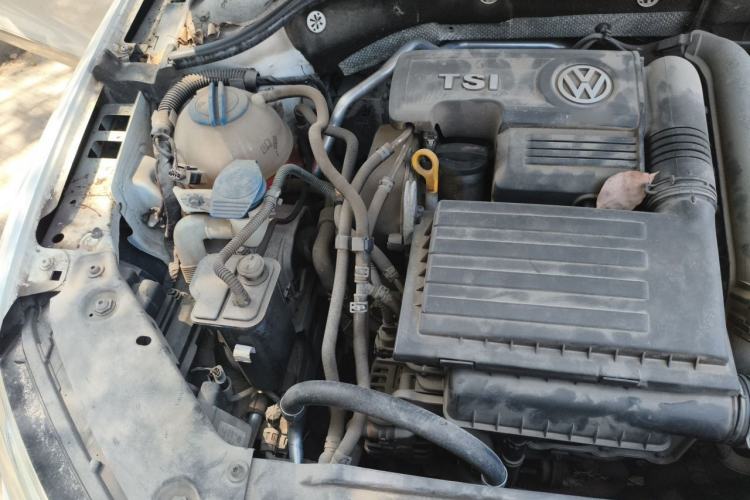 Used Volkswagen Sagitar 2018 180TSI DSG Prestige Edition Engine Bay Right