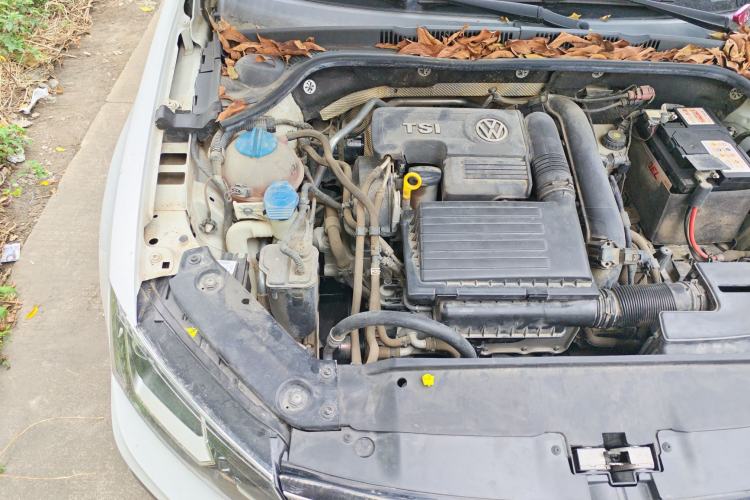 Used Volkswagen Sagitar 2018 280TSI DSG Ignite Edition Engine Bay Right
