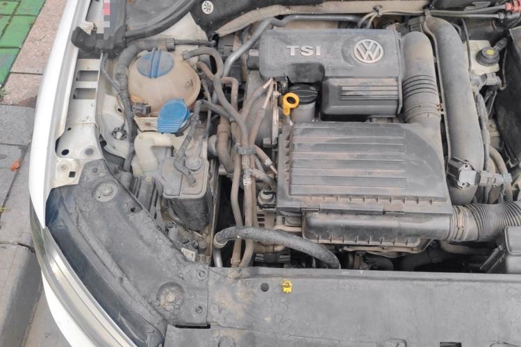 Used Volkswagen Sagitar 2018 280TSI DSG Comfort Model Engine Bay Right