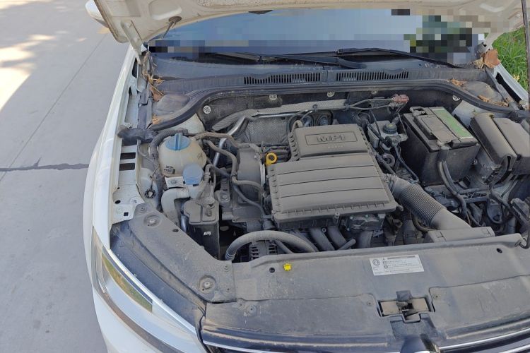 Used Volkswagen Sagitar 2018 1.6L Automatic Comfort Model Engine Bay Right