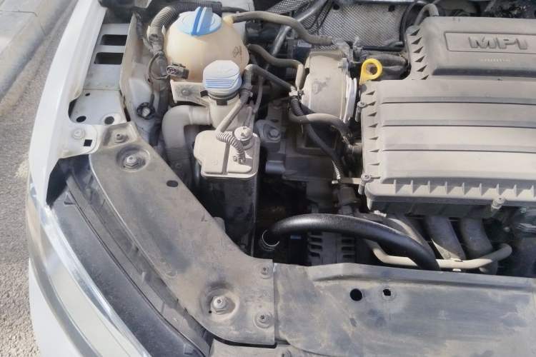 Used Volkswagen Sagitar 2018 1.6L Automatic Comfort Model Engine Bay Right