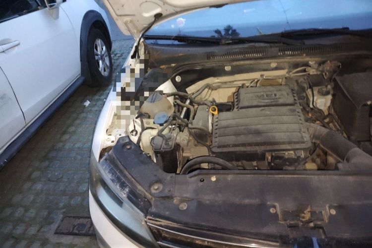 Used Volkswagen Sagitar 2018 1.6L Manual Comfort Model Engine Bay Right