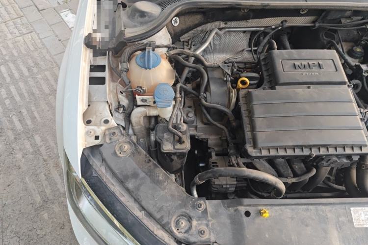 Used Volkswagen Sagitar 2018 1.6L Automatic Comfort Model Engine Bay Right