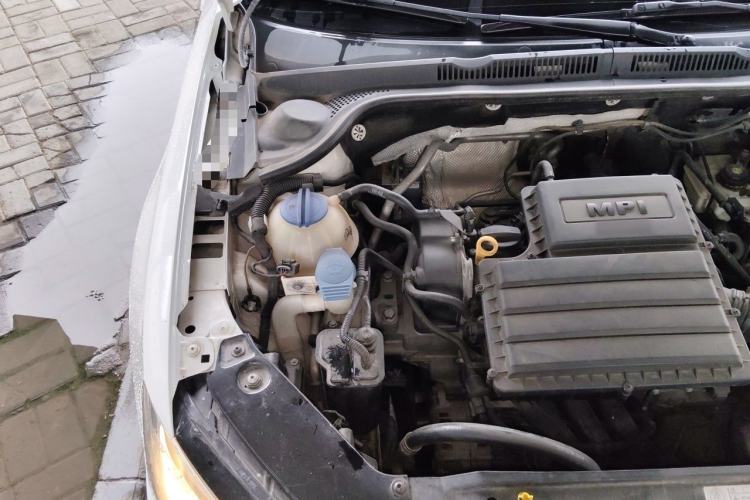 Used Volkswagen Sagitar 2018 1.6L Automatic Comfort Model Engine Bay Right