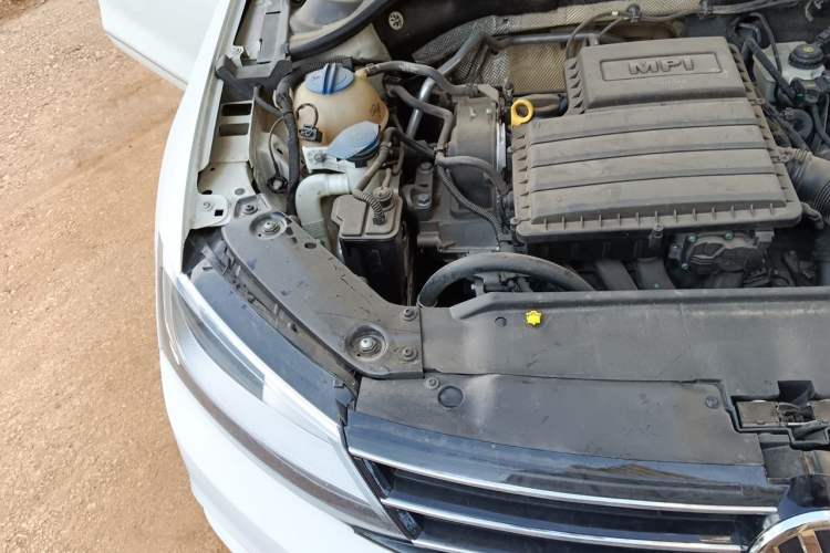 Used Volkswagen Sagitar 2018 1.6L Automatic Comfort Model Engine Bay Right