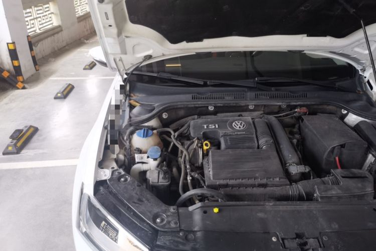 Used Volkswagen Sagitar 2018 180TSI DSG Prestige Edition Engine Bay Right