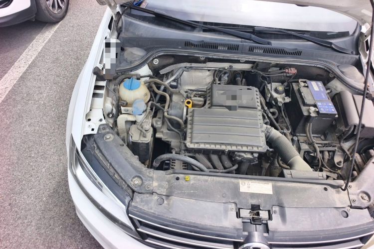 Used Volkswagen Sagitar 2018 1.6L Automatic Comfort Model Engine Bay Right
