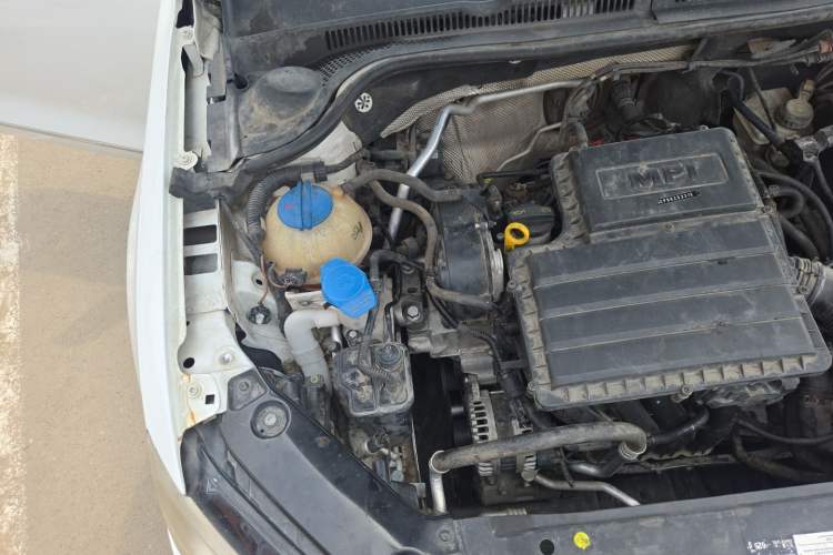 Used Volkswagen Sagitar 2018 1.6L Automatic Comfort Model Engine Bay Right