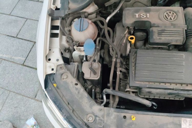 Used Volkswagen Sagitar 2018 280TSI DSG Ignite Edition Engine Bay Right