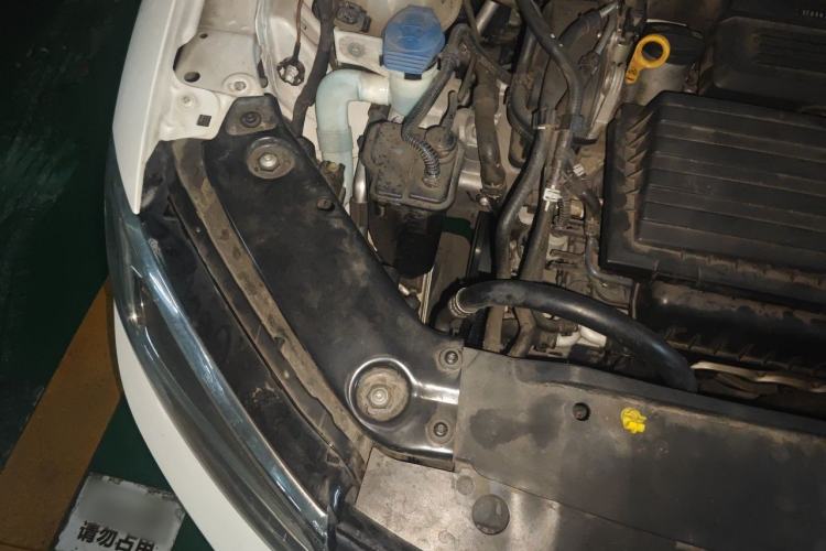 Used Volkswagen Sagitar 2018 280TSI DSG Comfort Model Engine Bay Right
