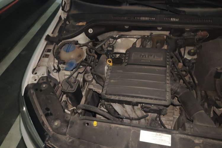 Used Volkswagen Sagitar 2018 1.6L Automatic Comfort Model Engine Bay Right