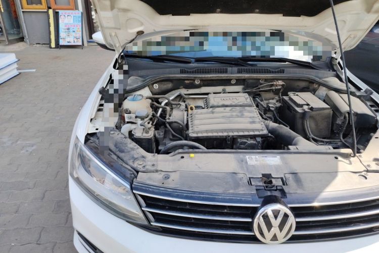 Used Volkswagen Sagitar 2018 1.6L Automatic Comfort Model Engine Bay Right