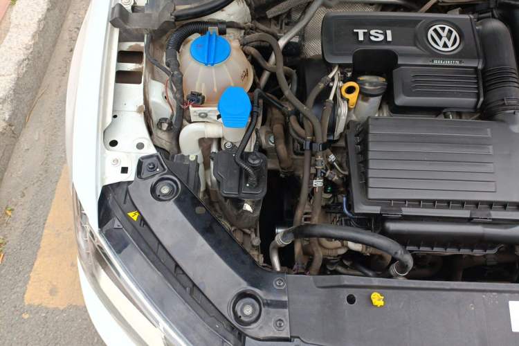 Used Volkswagen Sagitar 2018 280TSI DSG Luxury Model Engine Bay Right