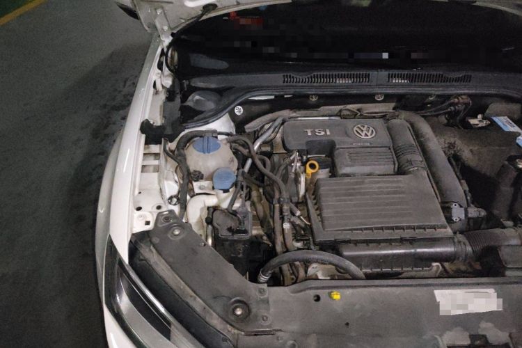 Used Volkswagen Sagitar 2018 180TSI DSG Prestige Edition Engine Bay Right