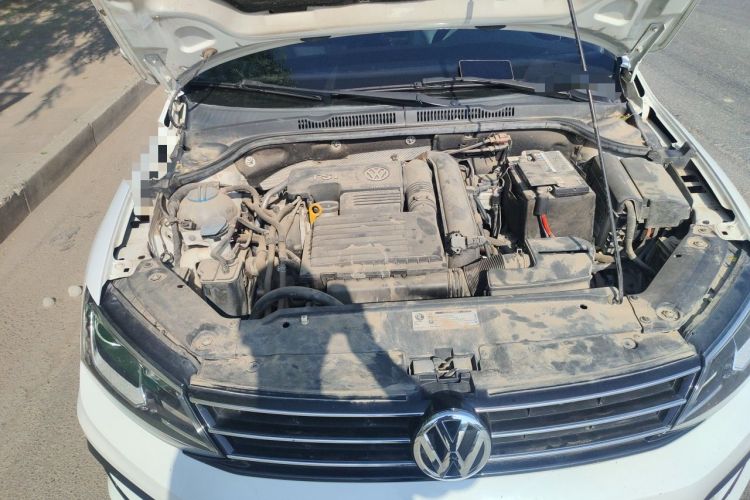 Used Volkswagen Sagitar 2018 280TSI DSG Ignite Edition Engine Bay Right